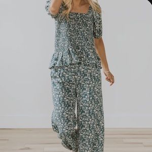✨ROOLEE BOUTIQUE LIGHTWEIGHT TEAL FLORAL SET✨
